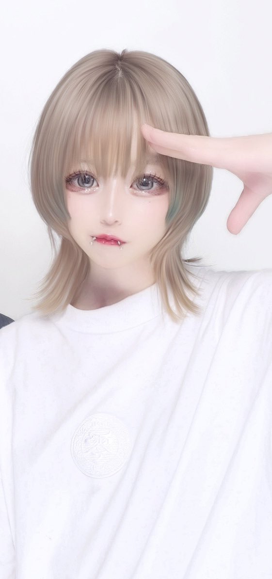 nli2q's tweet photo. あいどりー信者です顔周りとトップ短くしました可愛いです https://t.co/zDEzes8oJA