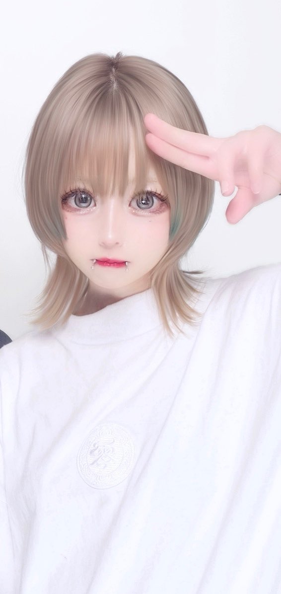nli2q's tweet photo. あいどりー信者です顔周りとトップ短くしました可愛いです https://t.co/zDEzes8oJA