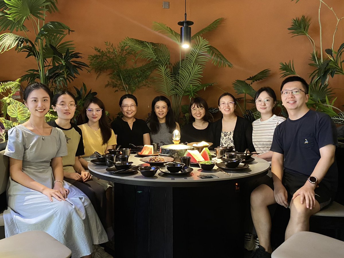 BingZhai's tweet image. 3rd anniversary of lab & Final acceptance of a manuscript 🎉
How would a mycology lab celebrate?
Mushroom hotpot 🤣🤣🤣