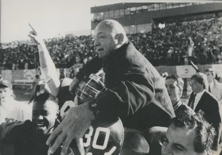 TheBigGuyWJCL's tweet image. It’s Tuesday, July 9, 2024 and this guy is still not in the College Football Hall of Fame. Do Right. Put Erk in the HOF @NFFNetwork @cfbhall