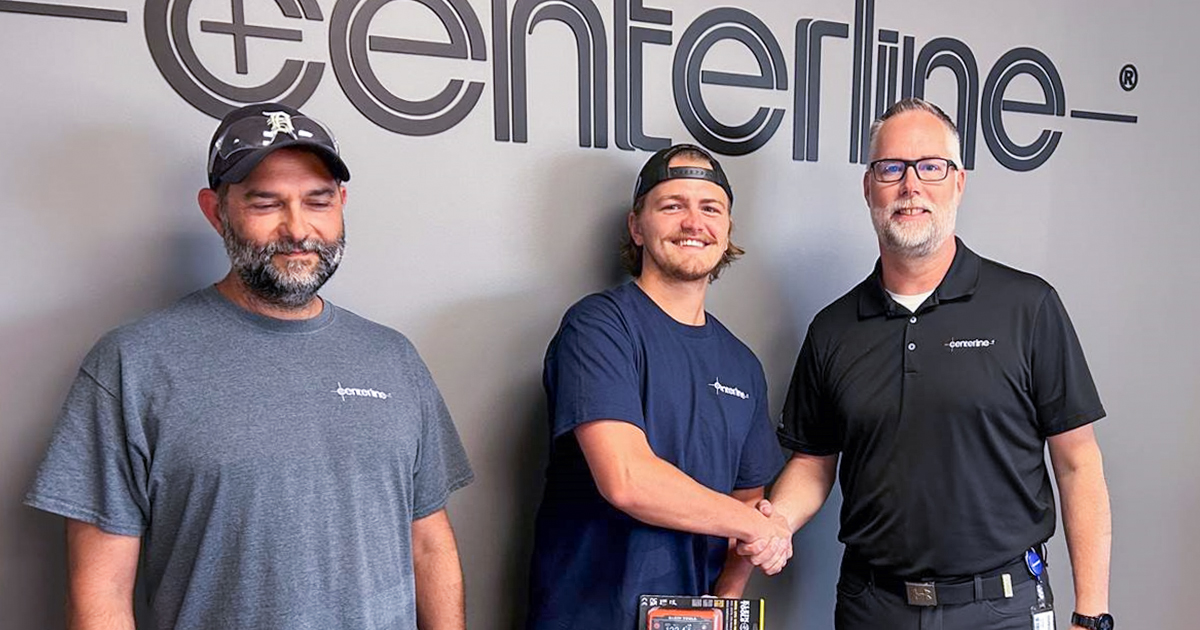 Centerline_Ltd's tweet photo. Brent Allen (center) successfully passed his Red Seal exam for Industrial Mechanic Millwright. On right is Chris Michaels, Turnkey Systems Build Manager, and on left is Derek Lovell, Supervisor.
#CenterLineWindsor #centerlineyoubelonghere https://t.co/nJUMI0W4Wa