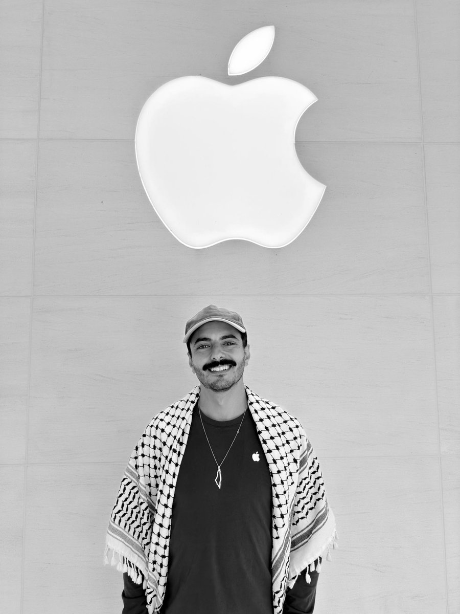 oumma's tweet photo. Apple a licencié le journaliste Tariq Raouf pour avoir condamné le génocide israélien à Gaza. https://t.co/ijiVjHCXpn