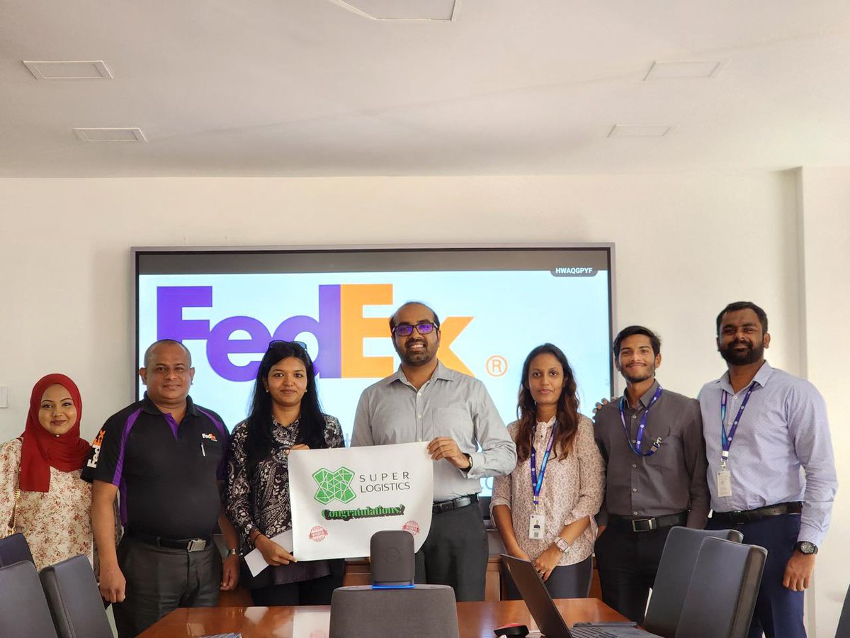TTSGRPMALDIVES's tweet photo. Air Ticket Winner of the Super Logistics (Licensee of Federal Express Corporation) raffle draw at the Hotel Asia Exhibition 2024.

Congratulations to Aminath Reema! We wish her all the best!

#SuperLogisticsMaldives #Maldives #TTSGroupMaldives #Shipping #Logistics #Travel https://t.co/MgLrD0tnwA