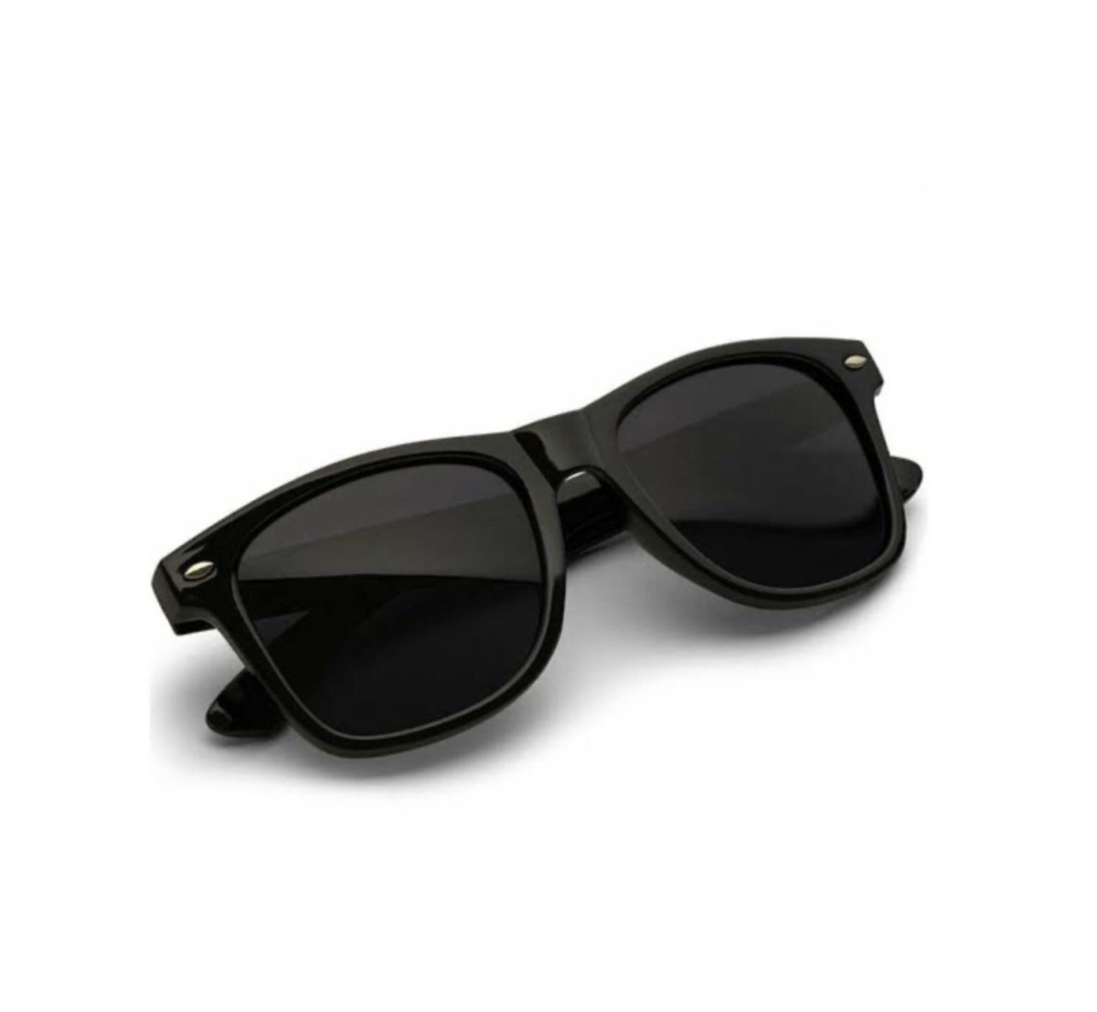 Iameniolamyde's tweet photo. Bless us with a picture/Video of you in shades. https://t.co/PHdgZGgb39