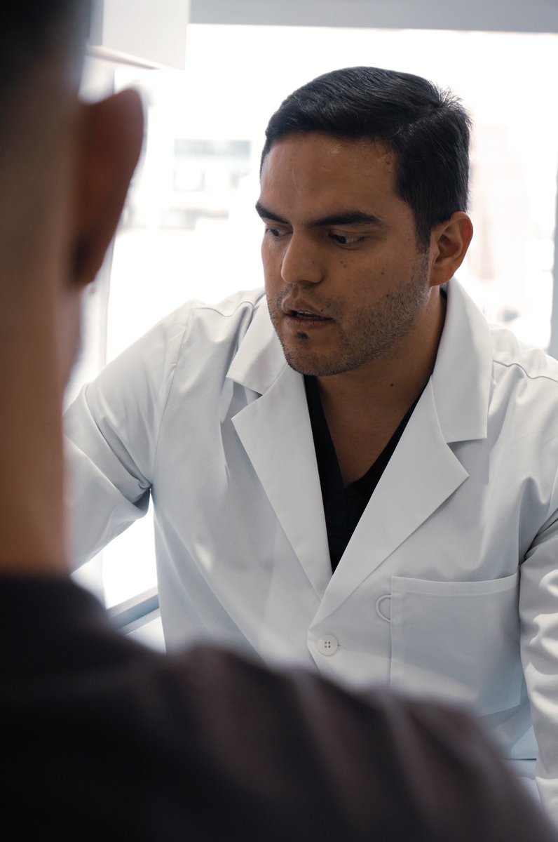 NavarraCamilo's tweet photo. Stay in the game - 🦾🥊 

Consulta médica y tratamiento para atletas alto rendimiento . Mantenerse en deporte al máximo nivel es prioridad para el atleta y por ende para nosotros . Manteniendo salud y régimen de rehabilitación y entrenamientos.

Grande Omar Morales atleta de MMA https://t.co/8giHdtwO3l