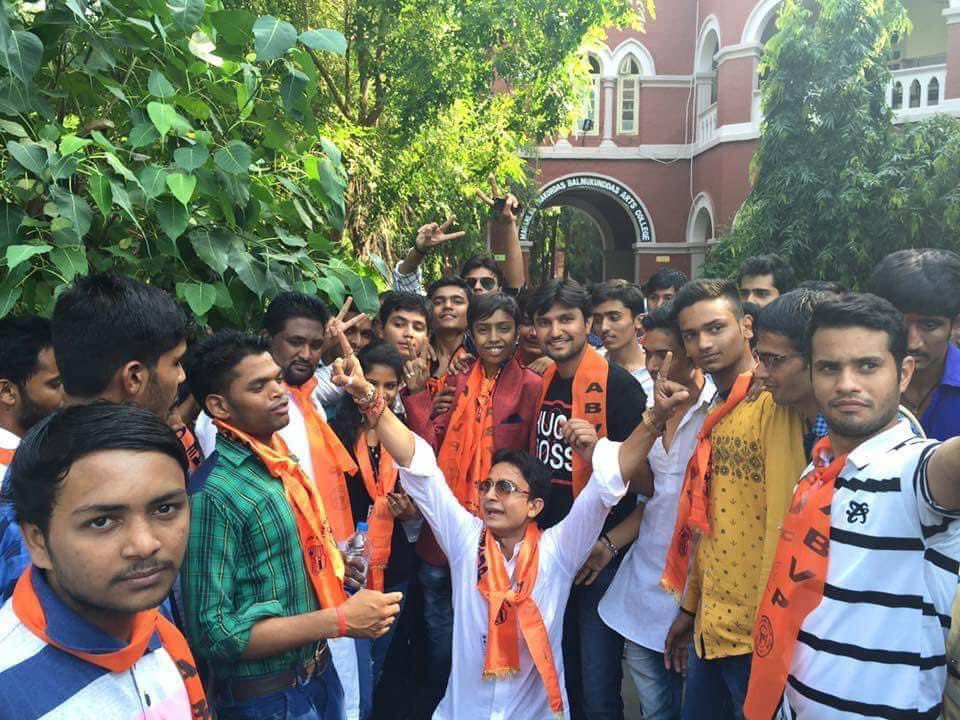 monil_thaker's tweet photo. अभाविप के 76वें स्थापना दिन और राष्ट्रीय विद्यार्थी दिवस की हार्दिक बधाई।

9th July #NationalStudentsDay ~ #ABVP Foundation Day.

#ABVPFoundationDay2024 https://t.co/OFchZzPpBD