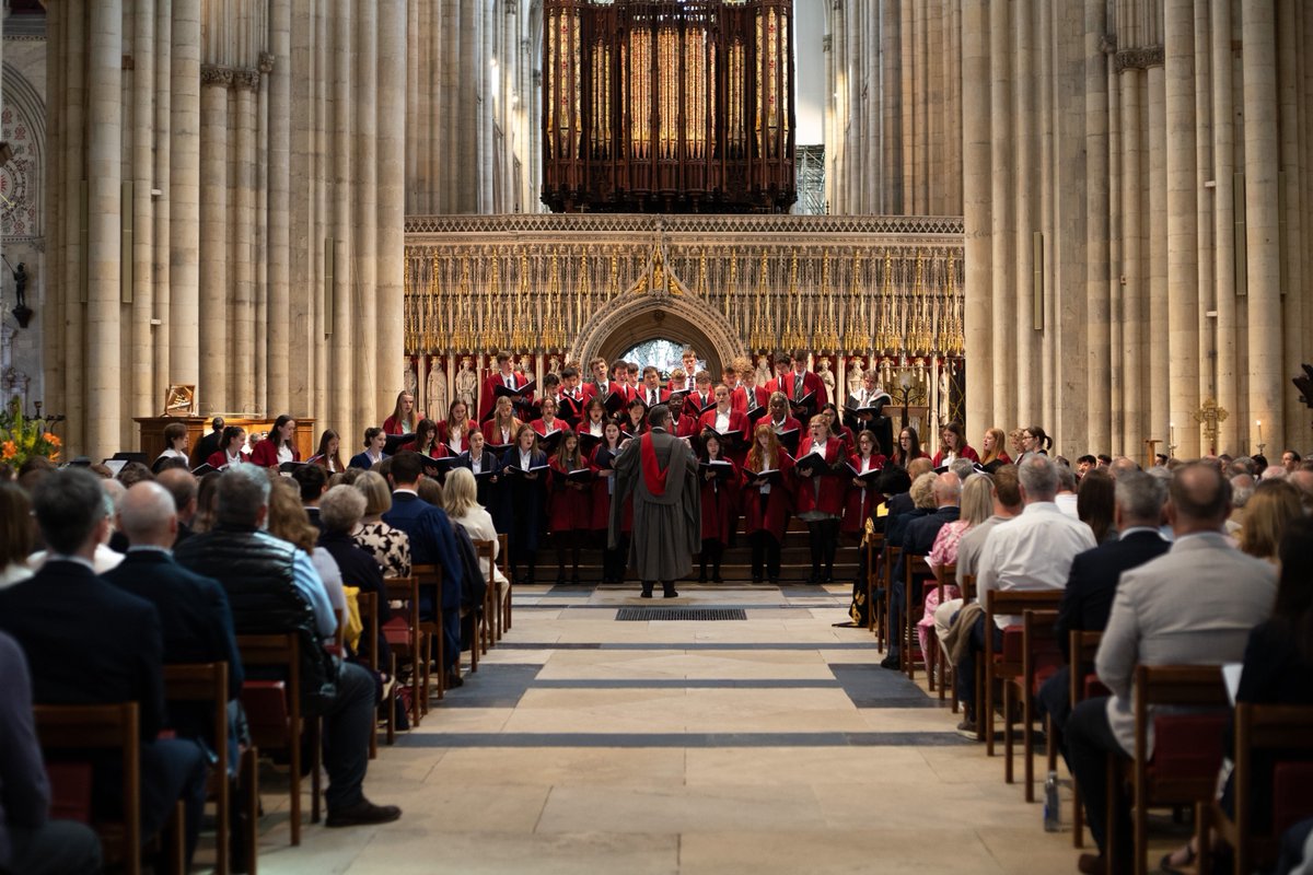 🎉 On Friday, St Peter's ended the year on a high note! 🎉

Our Commemoration Service with Prize Giving at the stunning York Minster was a resounding success and a huge congratulations to all our prize winners for their outstanding achievements 🏅

#StPetersSkills