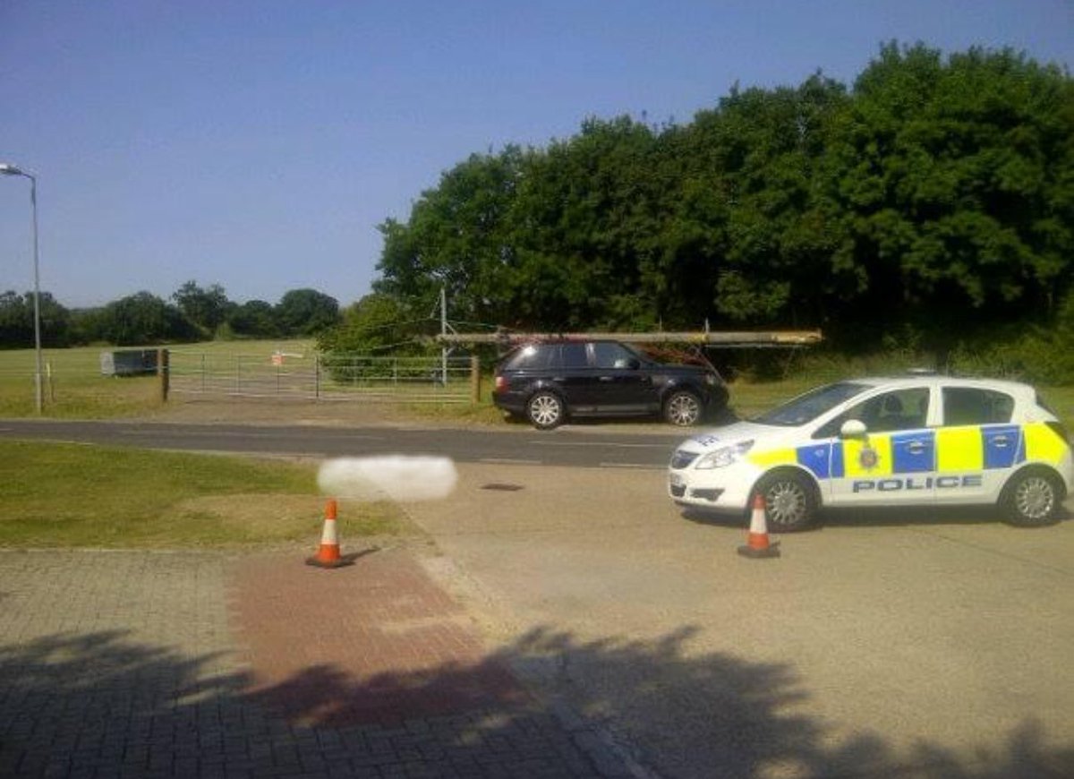 StuLittle1972's tweet image. One for #team999 this morning.  You’re first resource to this, what are we thinking ?