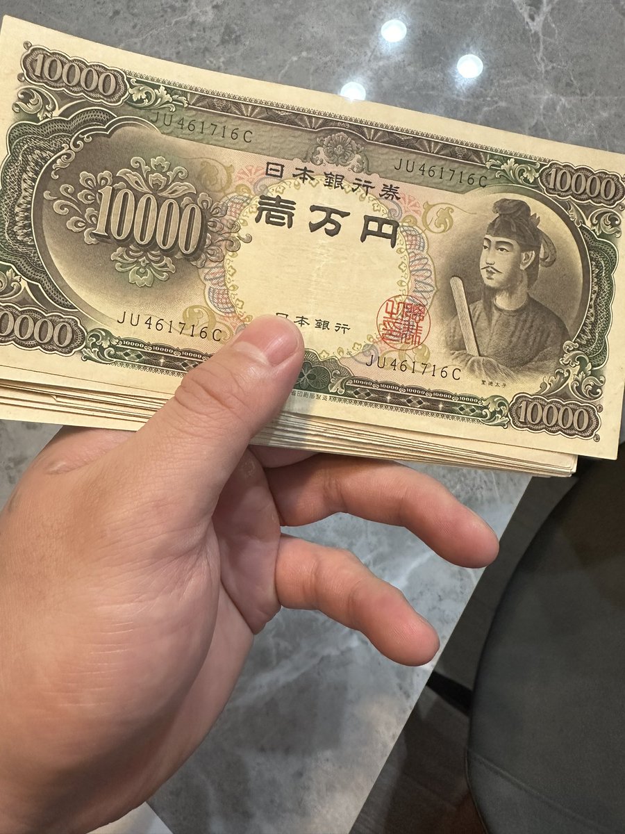 Ngambler777's tweet photo. 引き戻してからの単発かよ
しかし、１5万円勝ちか
リポストからPayPay10,000円送金する！

初、新紙幣ゲット！ https://t.co/qXpgKZMYyk