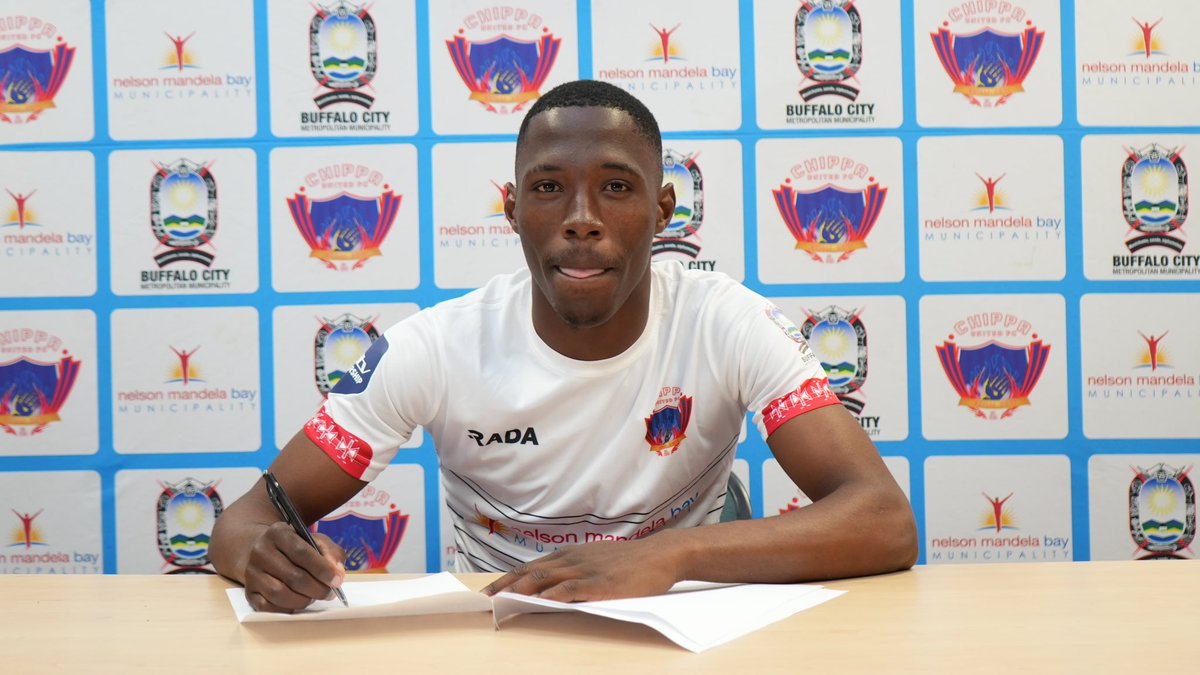 ChippaUnitedFC's tweet photo. Chippa United FC is pleased to announce that Thobani Jacobs, a right winger from Addo in the Sarah Baartman Municipality, has signed with us ✍🏽🌶️ https://t.co/sM80hIR1CY