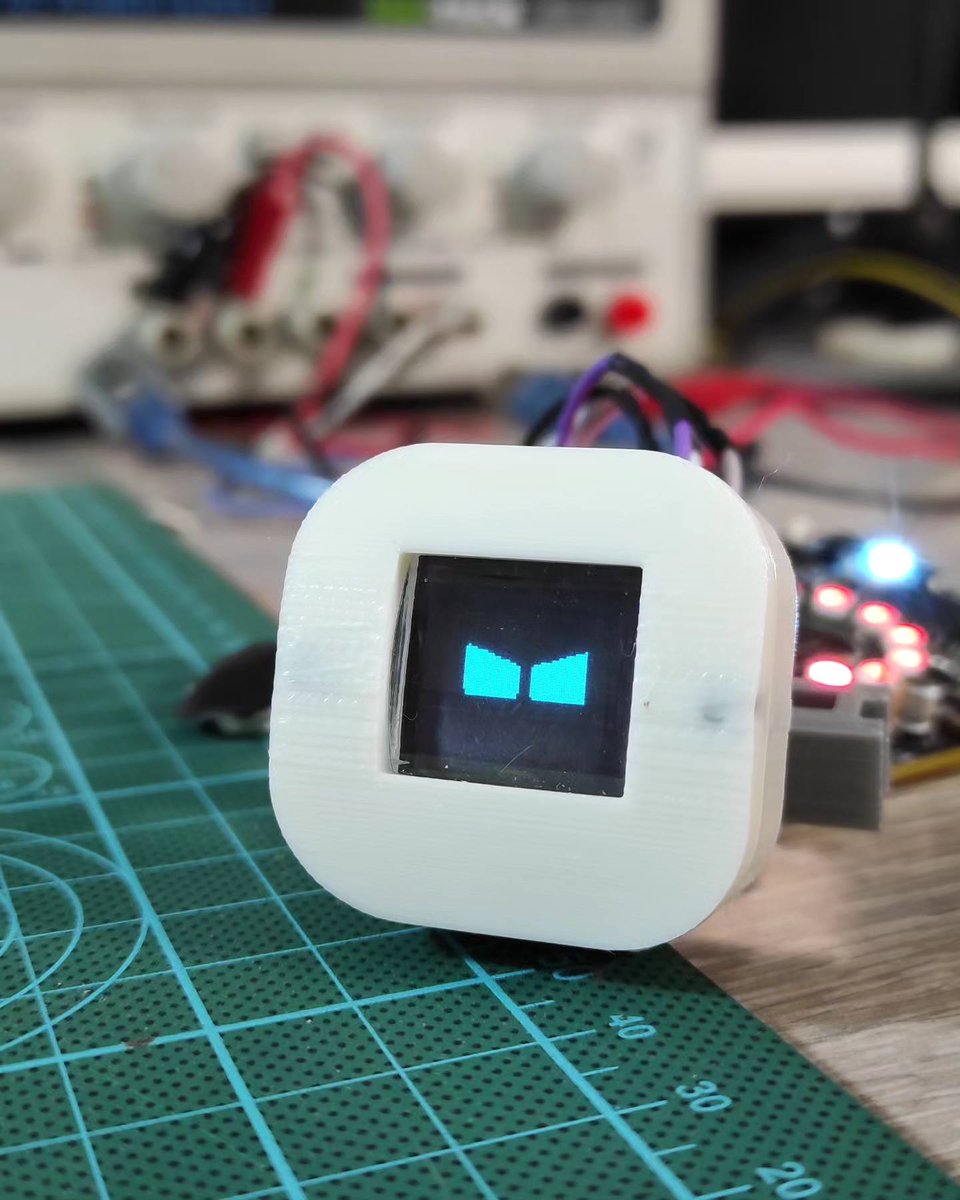 JLCPCB's tweet image. Check out this DIY SMARS Robot!🤖
Controlled with an Android app and programmed via Arduino IDE, it's seriously cool stuff! 💡
👉 youtu.be/kzHTAGEwQVI
#DIYRobotics #Arduino #TechInnovation #jlcpcb
