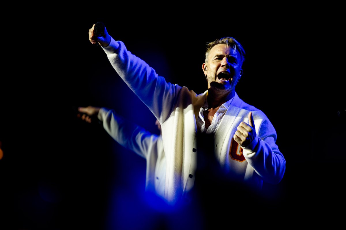 RomaSummerFest's tweet photo. “Today this could be, the greatest day of our lives”. 🤍🏟️ I @takethat ieri sera hanno acceso il #RSF2024 in una notte sold out! 

📸 Pasqualini/MUSA https://t.co/z8IO4TmkTN