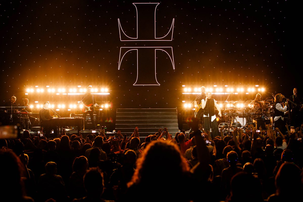 RomaSummerFest's tweet photo. “Today this could be, the greatest day of our lives”. 🤍🏟️ I @takethat ieri sera hanno acceso il #RSF2024 in una notte sold out! 

📸 Pasqualini/MUSA https://t.co/z8IO4TmkTN