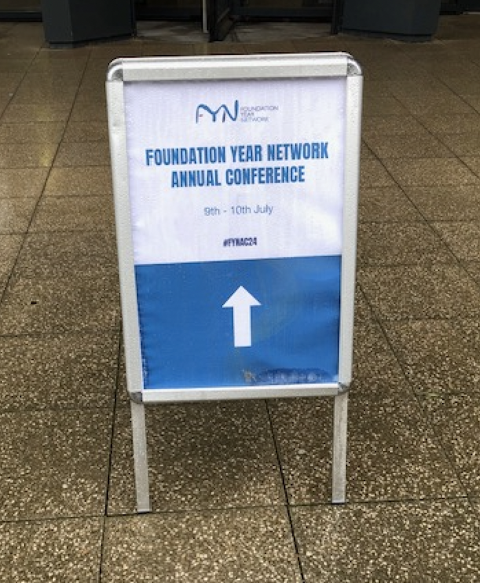Rachel Dunn (@rl_dunn) on Twitter photo Looking forward to the <a href="/foundationyear1/">Foundation Year Network</a> Annual Conference <a href="/unilincoln/">University of Lincoln, UK</a>. Ellie Davison <a href="/DrEllieDavison/">Ellie Davison</a> kicking us off with an introduction to the conference, subject hives, Padlet and the swans! 🦢 #fynac24 Looking forward to the <a href="/foundationyear1/">Foundation Year Network</a> Annual Conference <a href="/unilincoln/">University of Lincoln, UK</a>. Ellie Davison <a href="/DrEllieDavison/">Ellie Davison</a> kicking us off with an introduction to the conference, subject hives, Padlet and the swans! 🦢 #fynac24