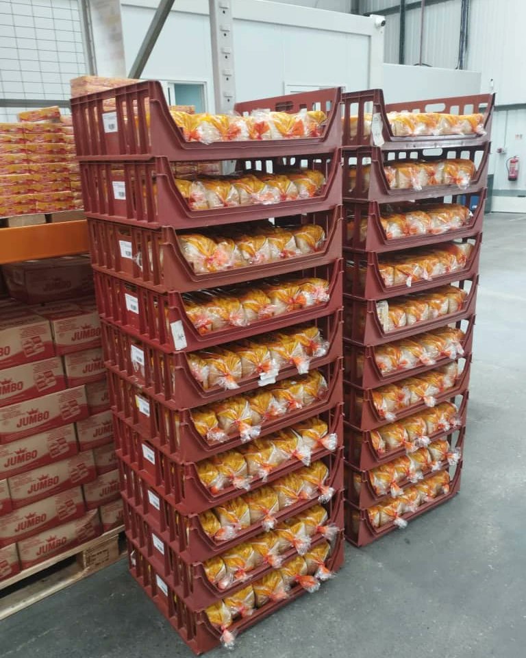 Prestine_bakery's tweet photo. Here are our products with printed barcodes displayed at Jumbo. We are the trusted brand for lovers of nutritious breads!
You can order from us via;
TEL: 03302235127, 01506901764 Order@prestinefoods.co.uk
#agegebread #wheatbread #whitebread #bread #breadinuk #prestinebakery https://t.co/QCn3JtXlvH