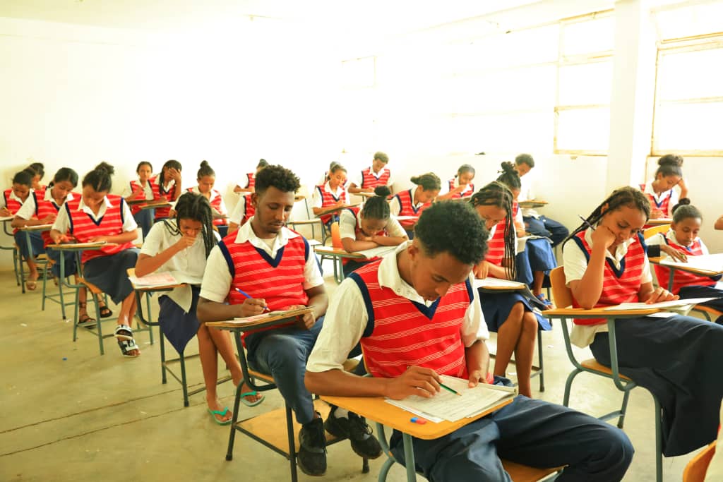 aksumuniv's tweet photo. Grade 12 examinations are currently taking place at Aksum University in both paper-based and online formats. https://t.co/0mzX6Er4iU