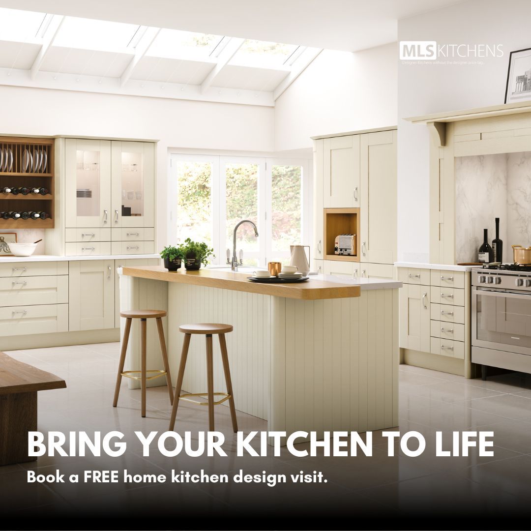 mlskitchens's tweet photo. The summer sun is shining into this Cartmel kitchen, creating a warm and inviting atmosphere. ☀️🏡
#KitchenVibes #mlskitchens #designerkitchens #openliving #bespokekitchens #kitchen #kitchens #bespokekitchen #kitchenidea #kitchendesigns #kitchenmanchester https://t.co/Rf3skg5LO5