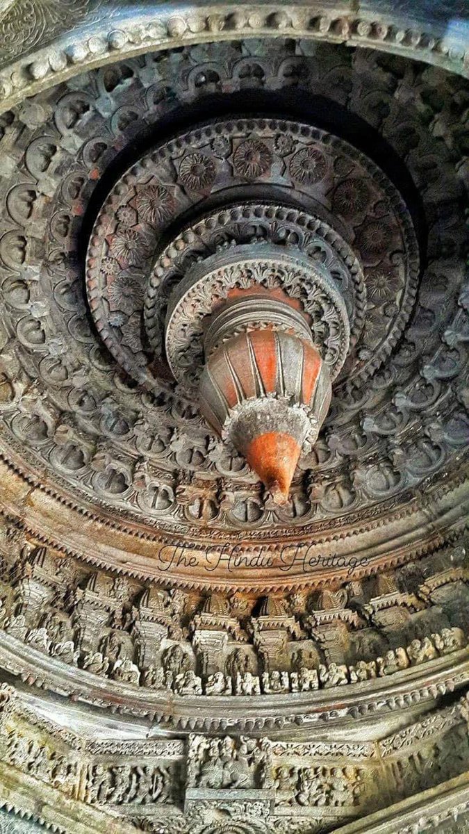 NrjNambo's tweet photo. Poetry carved in stone…!!
#Art #sculpture #artist #IndianHeritage #iIndianArt #AncientIndia #temple #Monuments #IncredibleIndia #temple #LostTemples https://t.co/F4veXgqucw