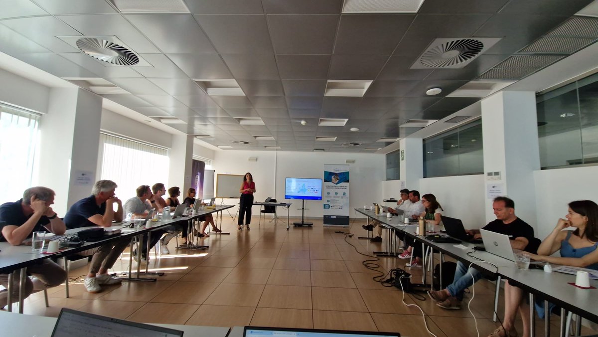 Any_Solution's tweet photo. 🚀 The coordination meeting of the European project @D3hub_EU aimed at supporting data management in tourism destinations, and coordinated by AnySolution, is already underway

📍All partners are meeting at the Andalucía Lab headquarters in Marbella on July 9 and 10 https://t.co/FBefrkyjMO