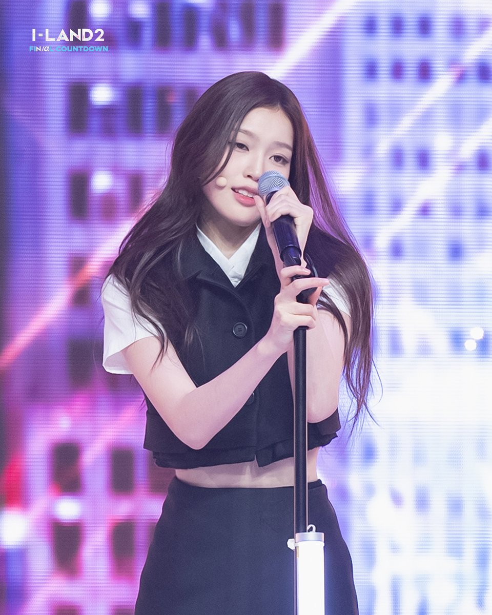 [I-LAND2] FINAL TEST Behind Photo 📸 #FAKEIT

아련하고 애틋한 무대에 울컥💔

#정세비

==

Overwhelmed by the sentimental performance💔

#JEONGSAEBI

〈I-LAND2 : FINAL COUNTDOWN〉

#ILAND2 #아이랜드2 #Mnet #엠넷