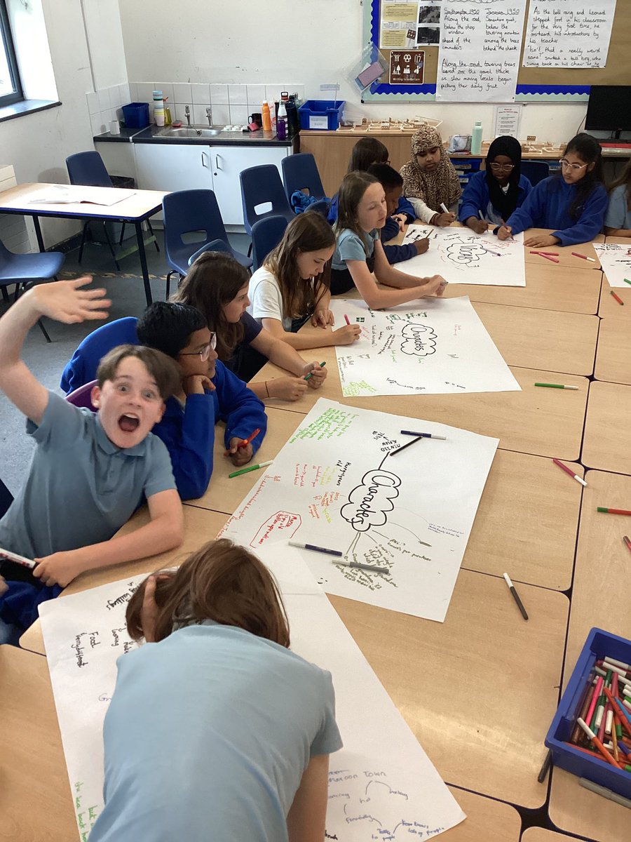 glenfromep's tweet photo. #JuniperClass are working collaboratively to generate lots of different ideas for our narratives before we plan π¬π #year6 #writing https://t.co/YJEavTcgfl