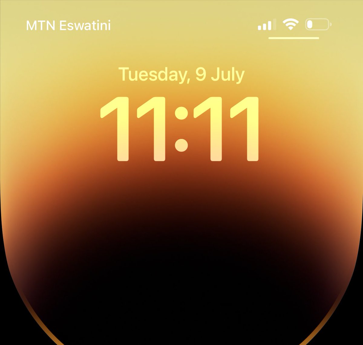 SparklinBeee's tweet image. I never miss this! 🙏🏽🕯️🕯️🕯️🎂🎂🎂🎉🥂 #BirthdayMonth #9July