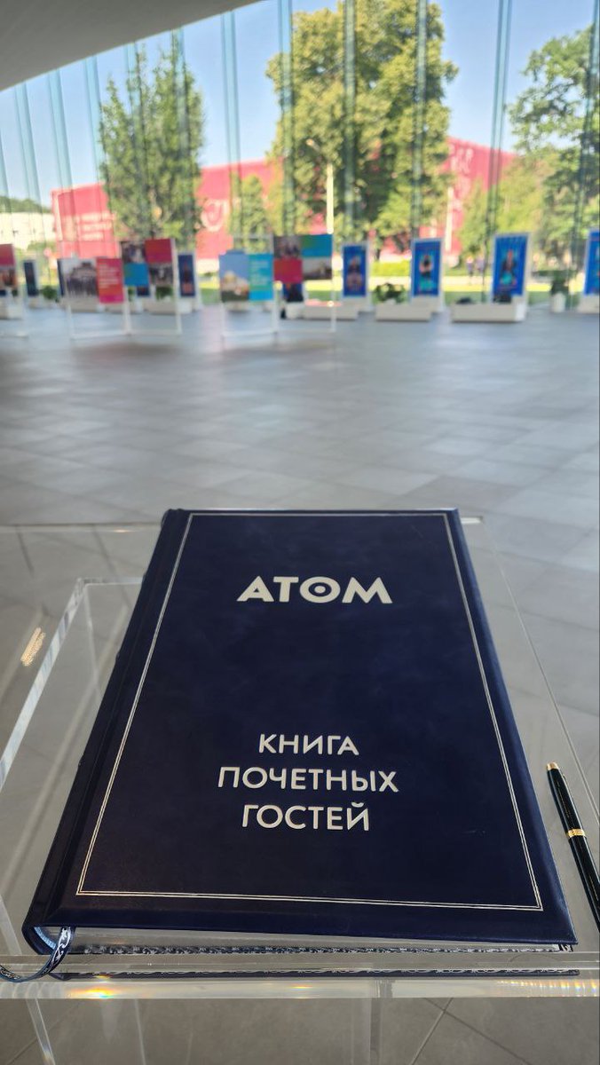 MANOJRA47609920's tweet photo. The second day of Narendra Modi's visit to Russia will begin with a visit to the Atom pavilion at VDNH
@narendramodi
Russian Foreign Ministry - МИД России
Минобороны России
Россия
#VladimirPutin #NarendraModi #Russia #vdnh https://t.co/myzPz8H793