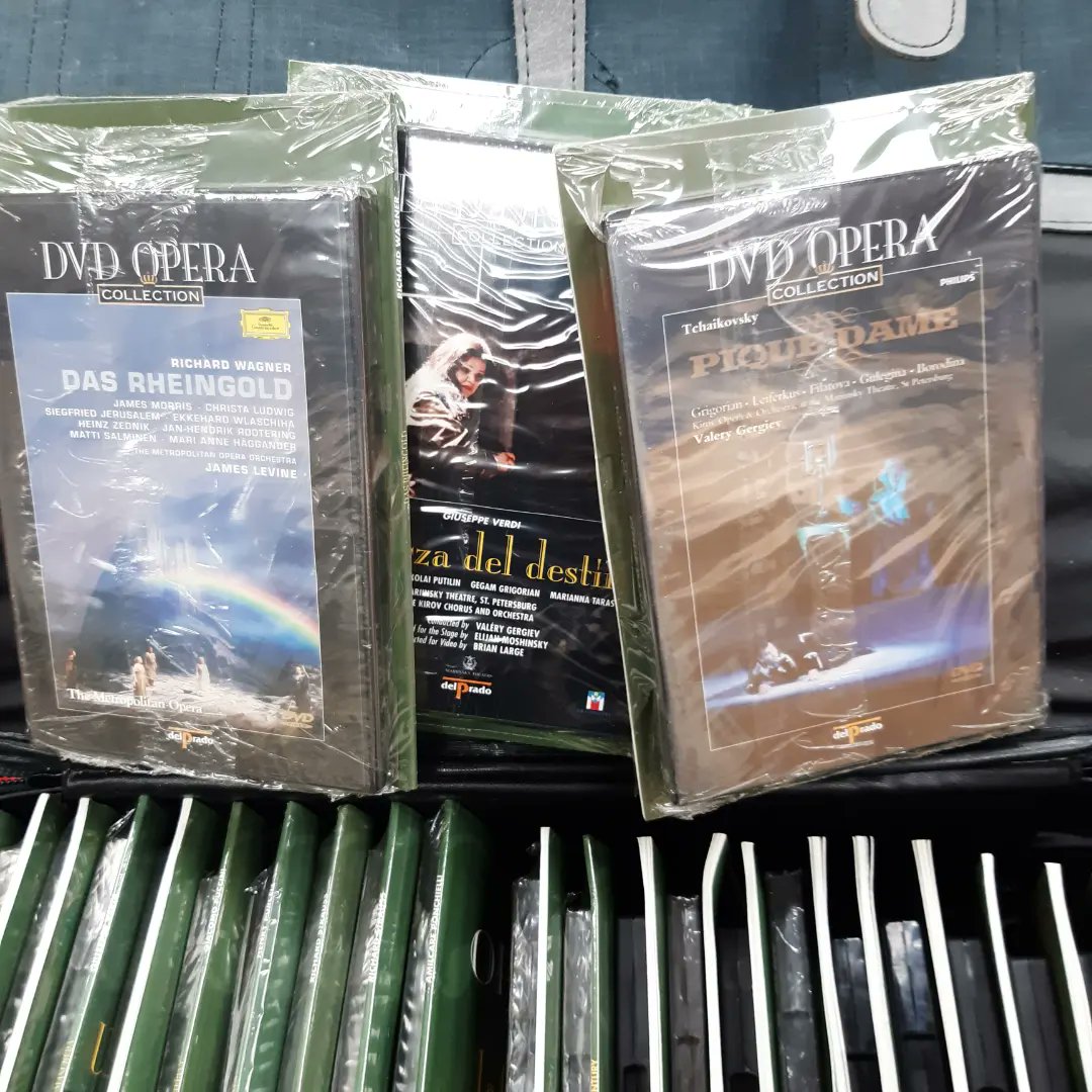 This amazing collection of DelPrado Opera DVDs, some still sealed, is available now in the Eastbourne Mind shop at 4 Grove Road BN21 4TJ 01323 639301 😍🎶👩‍🎤👨‍🎤🎶
#opera #operadvd #prelovedmusic #mindeastbourne #mymindshop