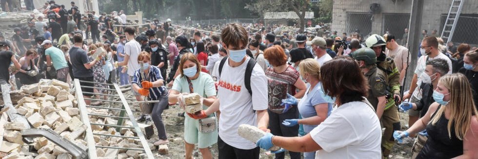Ohmatdyt's tweet photo. @AmeerWeb3 We are a group of volunteers of Ohmatdyt children hospital in Kyiv Ukraine. Yesterday the hospital was destroyed by a Russian missile. Help us to fundraise money to rebuild our hospital. God bless. https://t.co/s61Nk2lCOA