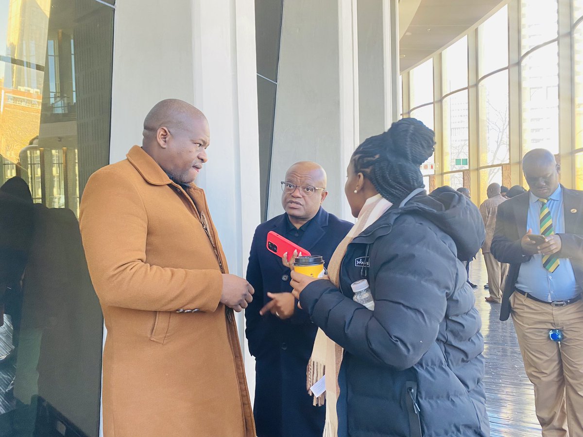 DadaMorero's tweet photo. Good morning City of Joburg
Today we joined the speaker of Council, Cllr Margaret Arnolds as we convey the 28th Extra-Ordinary Council Meeting of the City of Johannesburg Metropolitan Municipality.
📌Conny Bapela Council Chamber
#makingtheimpossiblepossible
#WeServeJoburg https://t.co/AiUJH7fvv8