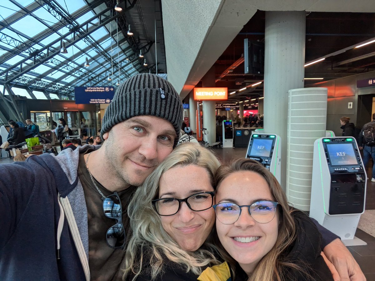 Getting ready to fly home after an amazing couple weeks travelling. 
Going to miss these two so much ❤️