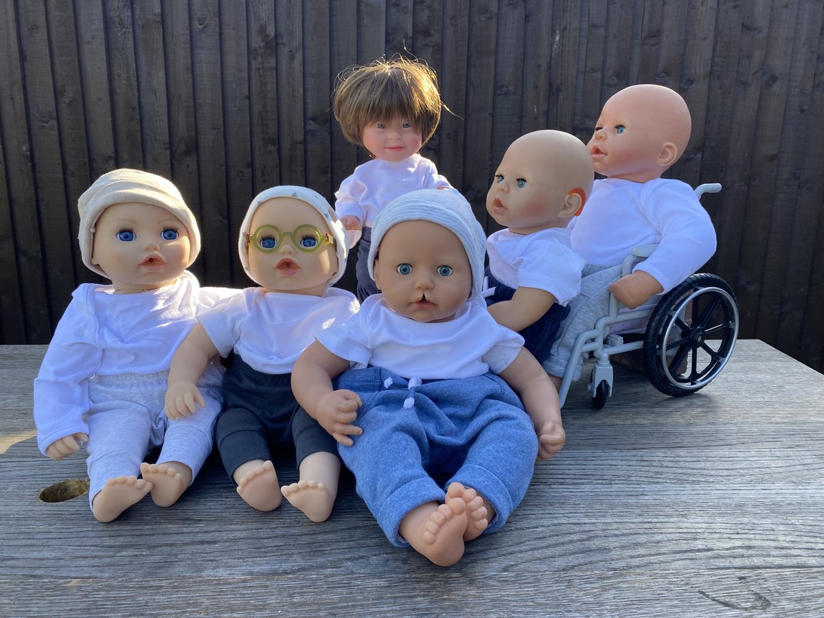 UoCEducation's tweet photo. "Out of the mouths of babes"... Dr Paula Hamilton, Senior Lecturer and Millie Pottinger, Alumni student, have published a journal paper with the International Journal of Early Years Education which stems from data Millie gathered for her dissertation: https://t.co/GgMvwHhJlG https://t.co/o6tV8T9RnV