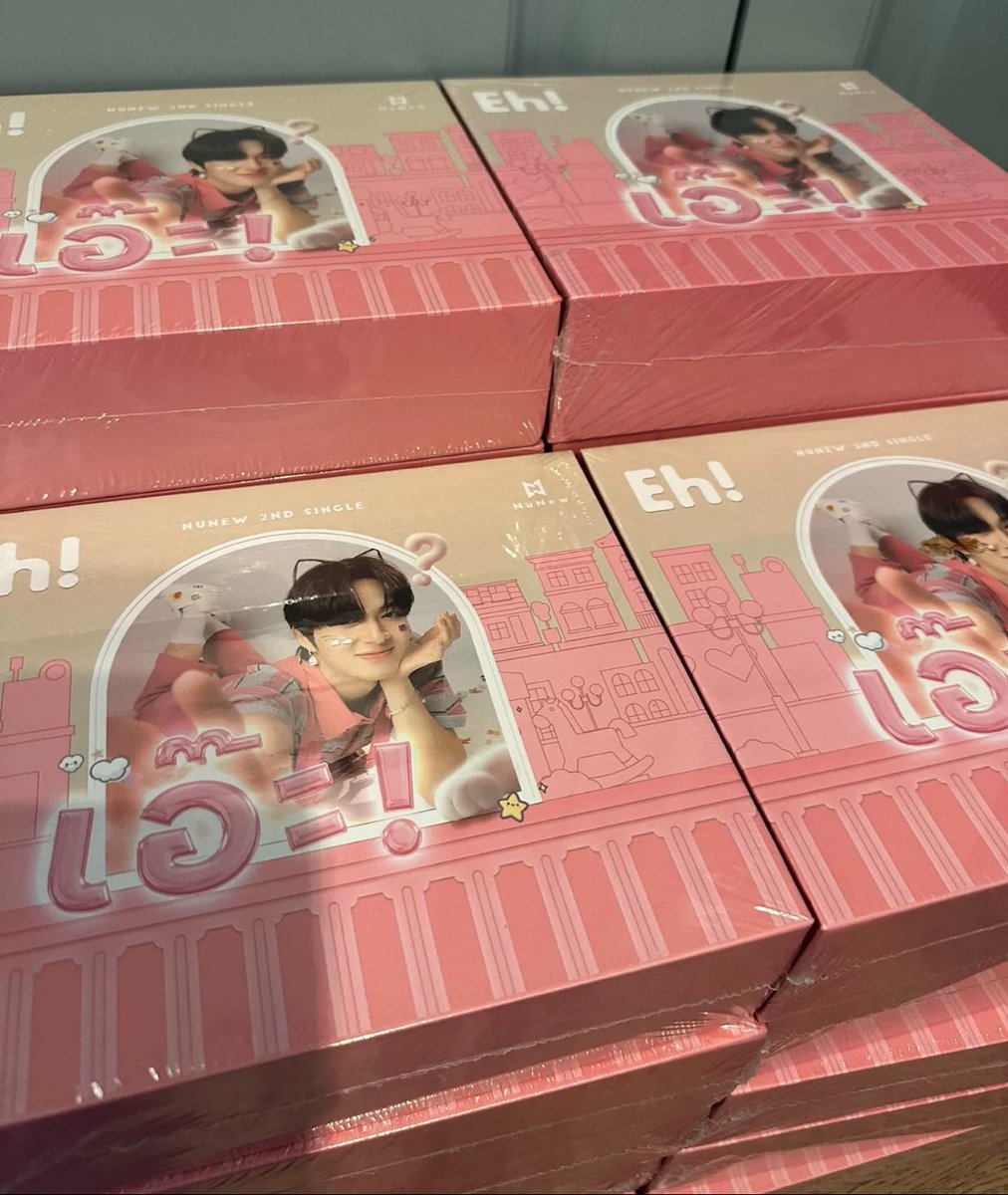 reviewjjshop2's tweet photo. 【PRE】พรี #Nunew 2nd Single Eh!
📌 พร้อมส่งที่จีน ราคาพิเศษ
💵 990 บาท
🚚 รวมส่งEMS
📥 DM / https://t.co/ywhqtvb7il
#Eh_AlbumPreOrder #นุนิว #NuNew2ndSingle #ซีนุนิว #Zeenunew #ตลาดนัดซีนุนิว https://t.co/JeExLy1RBh