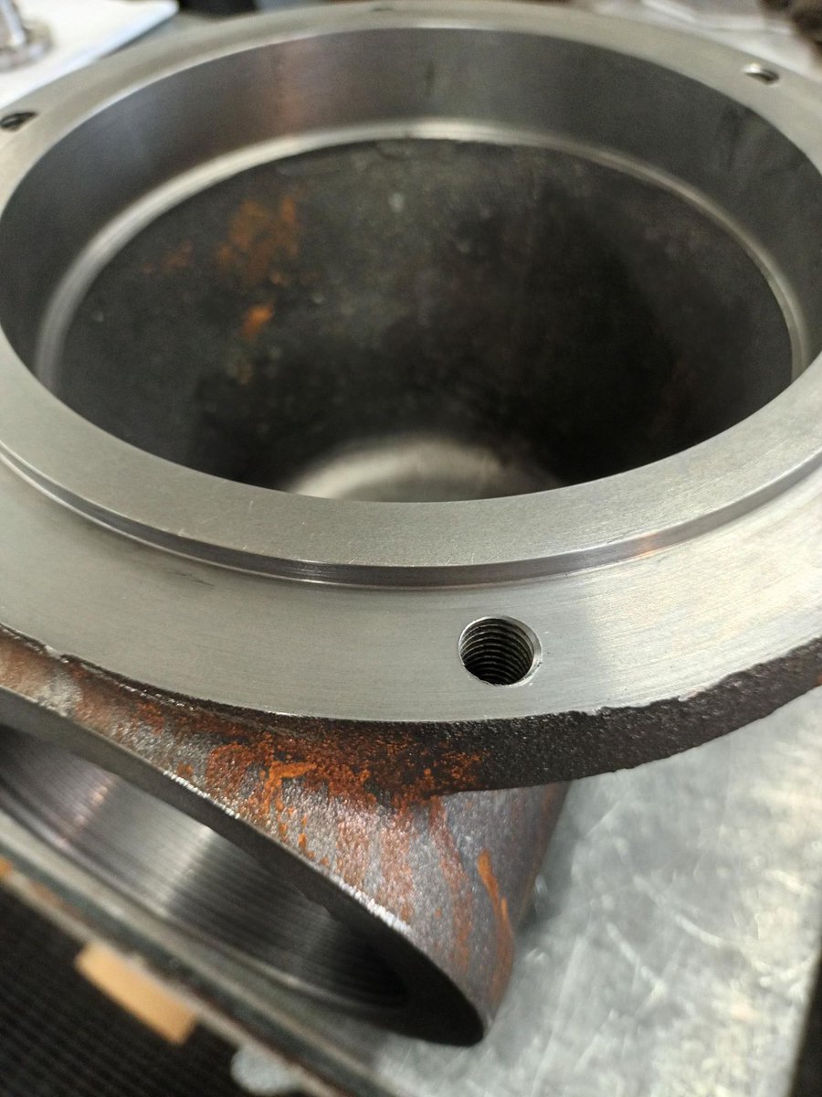 An different type of adaptor, this is a 3 ½“  
⁠
#RotaryUnions #swiveljoints #ukManufacturing #leamingtonspa #ukmfg #gbmfg #ukmanufacturer #engineers #engineering #maintenance