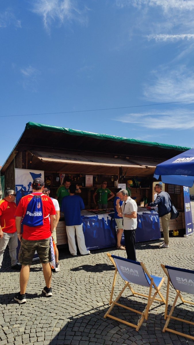 Fans' Embassy Spain (@fansembassysesp) on Twitter photo Estamos operando en el centro de Munich, aqui puedes encontrar información en el puesto <a href="/FANS_WELCOME_/">FANS-WELCOME</a> en Odeonplatz.
A partir de la 13, te esperamos en el punto de encuentro en Agustiner-Keller Estamos operando en el centro de Munich, aqui puedes encontrar información en el puesto <a href="/FANS_WELCOME_/">FANS-WELCOME</a> en Odeonplatz.
A partir de la 13, te esperamos en el punto de encuentro en Agustiner-Keller