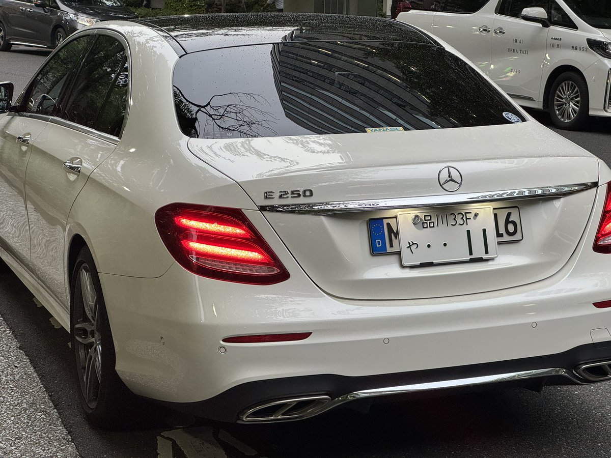 Das sag mal einer eine 5 Zoll Abgasanlage unter einem Honda Civic wäre eine lächerliche Tunigmaßnahme