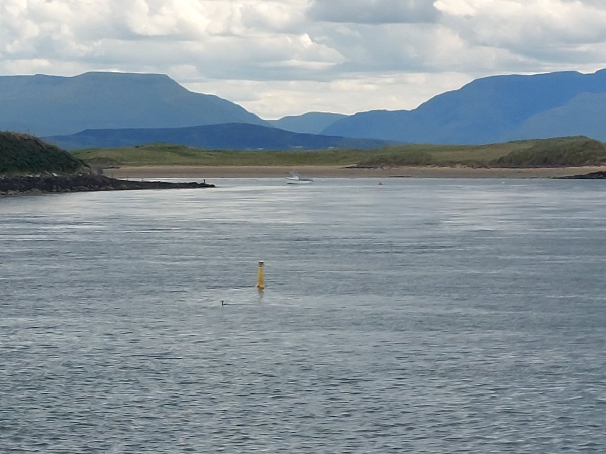 Berkley25's tweet photo. Achill on a beautiful clear July day. Its scenery is breathtaking. https://t.co/zeAVI0G17k