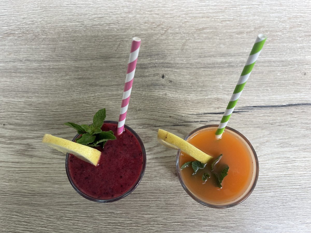 hetkanWel's tweet photo. Welk #rietje kies jij voor? Van #bamboe en roestvrijstaal tot papier en gras, er zijn genoeg opties maar overal zitten wel voor- en nadelen aan. We zoeken voor je uit welke het lekkerste drinkt én wat de meest duurzame keuze is! 🍹
https://t.co/kUIwV4psYB https://t.co/62UKeUPc5O