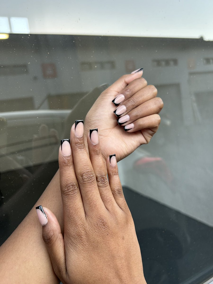 GoldenHouse2022's tweet photo. French short set 🔥
BOOK US NOW!🔥

📍https://t.co/7373xJ7g9g Entrepreneur Village, Midrand
☎️0740602958

#JoburgCBD #Midrad #beautysalon https://t.co/tbwht4ljQE