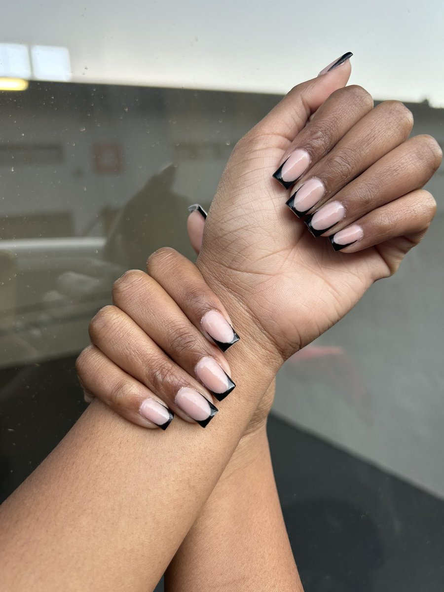 GoldenHouse2022's tweet photo. French short set 🔥
BOOK US NOW!🔥

📍https://t.co/7373xJ7g9g Entrepreneur Village, Midrand
☎️0740602958

#JoburgCBD #Midrad #beautysalon https://t.co/tbwht4ljQE