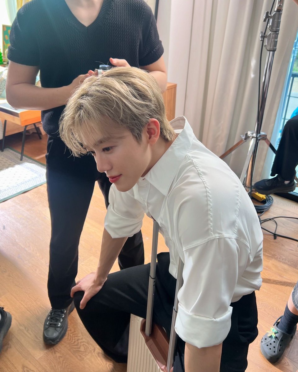 the813Degrees's tweet photo. พ่อค้าคุกกี้ที่หล่อที่สุด https://t.co/t6Iq7UZpA5