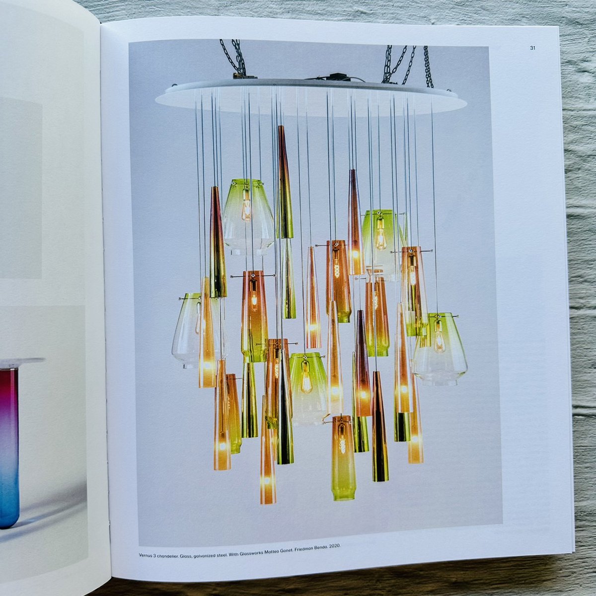 Booksmith2014's tweet photo. Designed For Life showcases 100 of the most exciting designers around the world and, through their work, shines a lens on what is happening at the forefront of contemporary product design.
https://t.co/q3wFObAjiX
#Thebooksmith #Bookshop #ร้านหนังสืออิสระ #design #product #artwork https://t.co/KZHaKSJFav