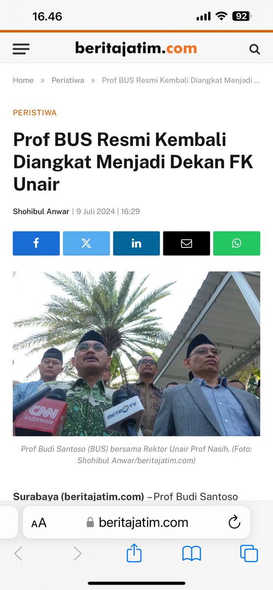 avrizazenianur's tweet image. Welcome home prof❤️, selamat datang kembali dekan kami! kebaikan akan selalu menang, panjang umur demokrasi! #SaveProfBus