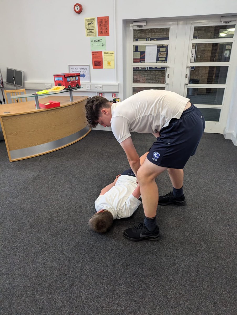 First aid training going well for <a href="/netherhall/">Netherhall School</a> <a href="/DofE/">The Duke of Edinburgh’s Award</a> students.