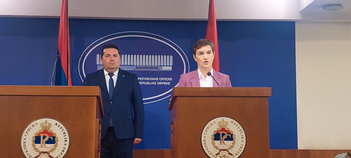 Brnabić: "Istina je da Deklaracija odaje poštovanje svim žrtvama rata u BiH, bez ikakvih podjela i jasno poziva na poštovanje Dejtona. Deklaracija nije usmjerena ni protiv koga" <a href="/unatvbih/">UNA TV BiH</a>  #NSRS #svecanasjednica #Srbija #RepublikaSrpska