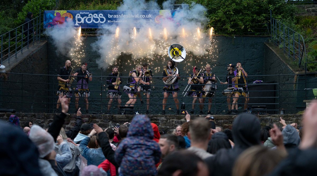 DurhamBRASS's tweet photo. Party In The Park! What a night 👏
There was rain, there was sunshine, there was more rain...but most importantly we all had SO MUCH FUN!

We've just added a full album of photos onto our Facebook page 😁#DurhamBRASS https://t.co/7G5Ago4w6H