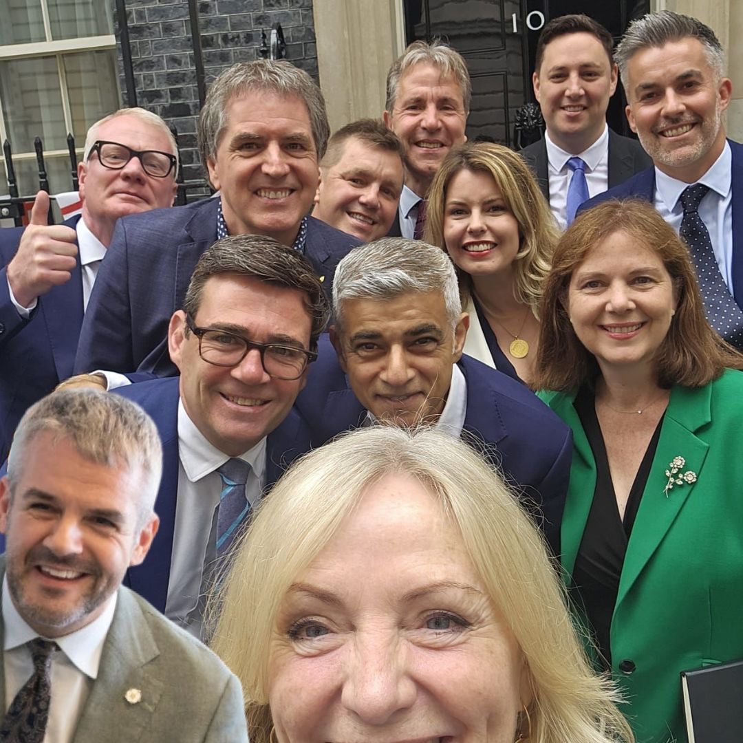 Down but not out 📸 

#TeamMayors