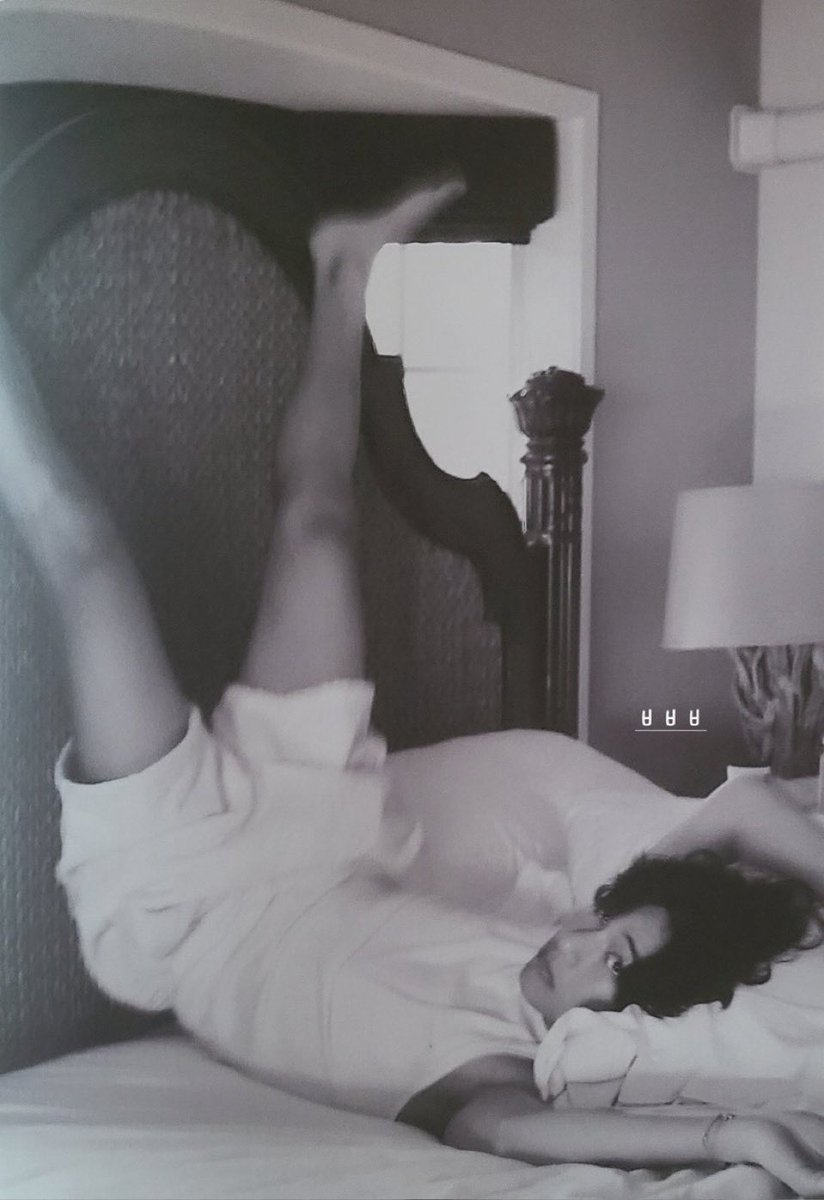 아니,아니씨발 이거 저자세로 찍은거였어?????
진짜개변태개또라이미친놈아