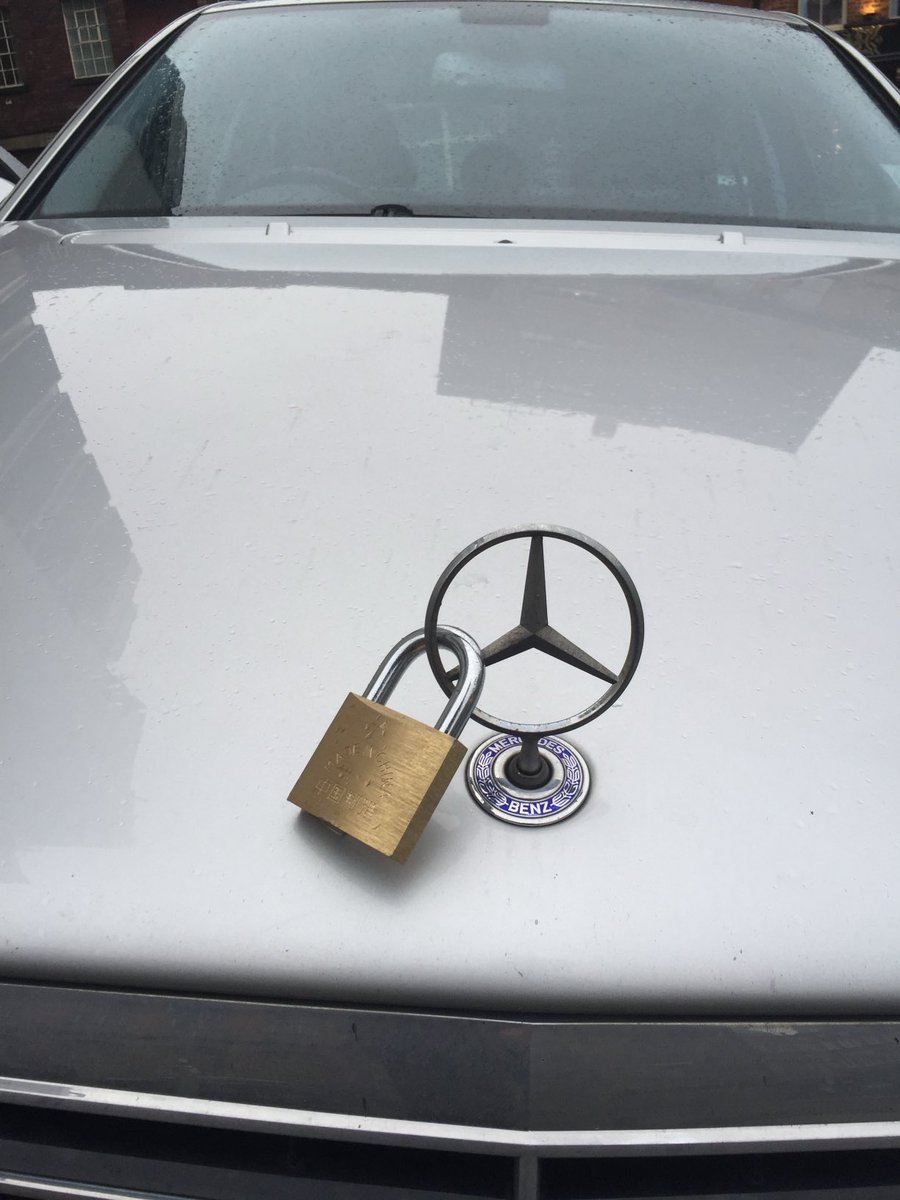 jahski's tweet photo. Love locked… https://t.co/wvV4FA9rxl