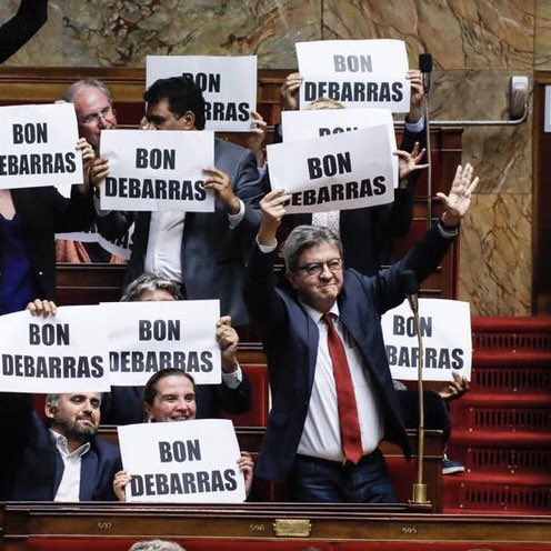 henlofren's tweet photo. La France tu l'aimes ou tu la quittes babyyyyyy https://t.co/SFQ4VnpDWi